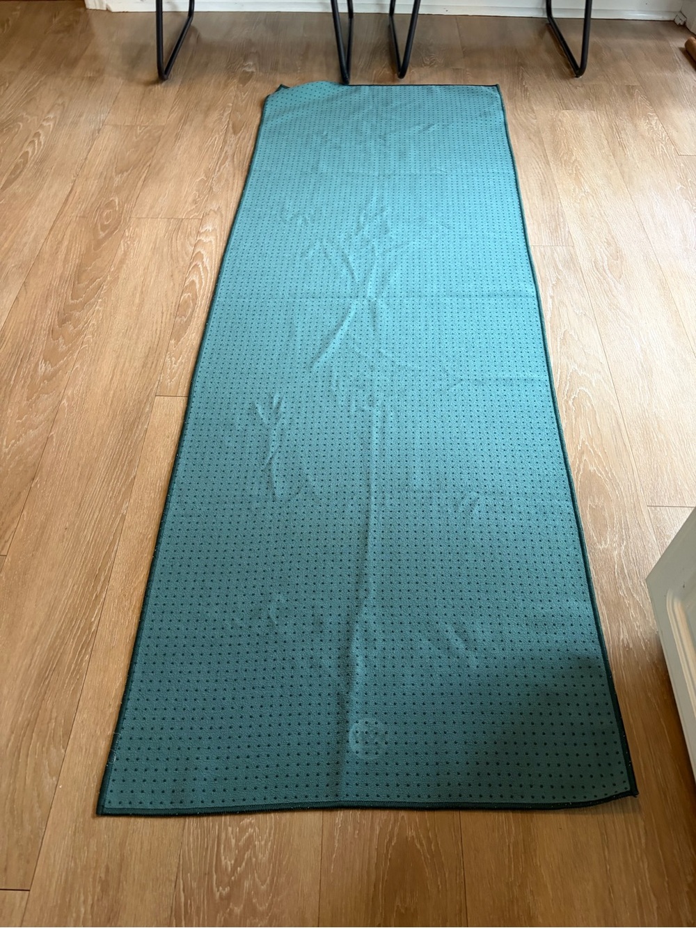 Teal Yoga Mat Towel w/ Rubber Traction
